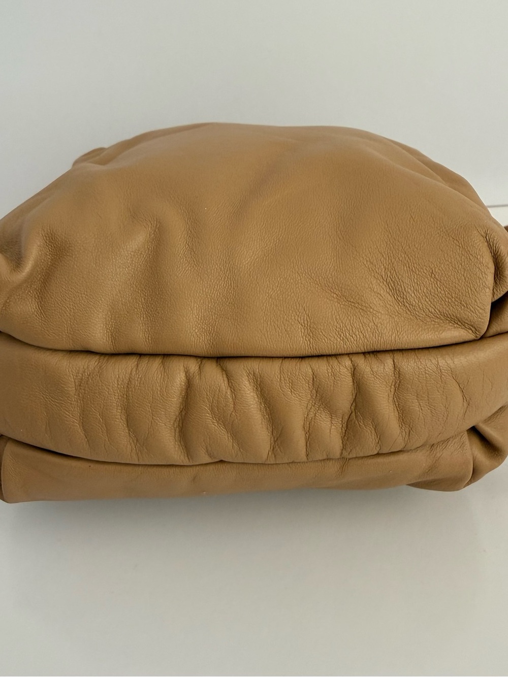 See By Chloe Tan Knotted-Handle Leather Crossbody Bag - Picture 3 of 10